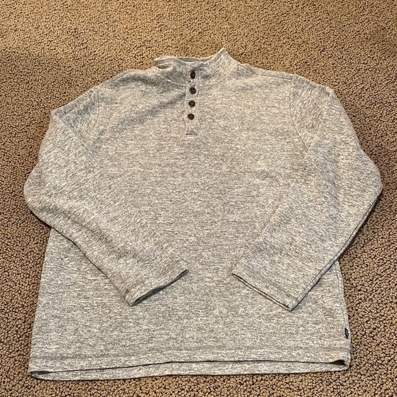 Gap 1/4 Button Down Long Sleeved Shirt Size Large in Like New Condition - Picture 1 of 8